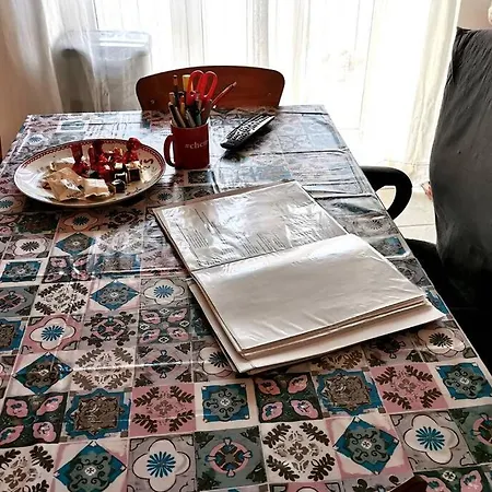 Bilocale Accogliente A Due Passi Dalla Reggia דירה *